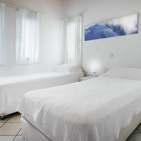 Adikri Villas & Suites Tourlos Exterior photo